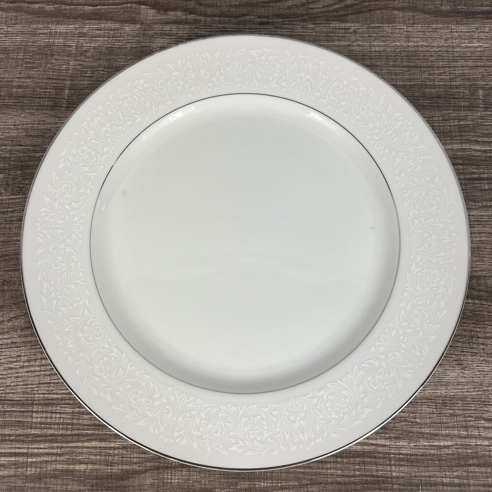 Carlton Plymouth 12" Round Chop Plate Platter White Floral Scrolls Japan